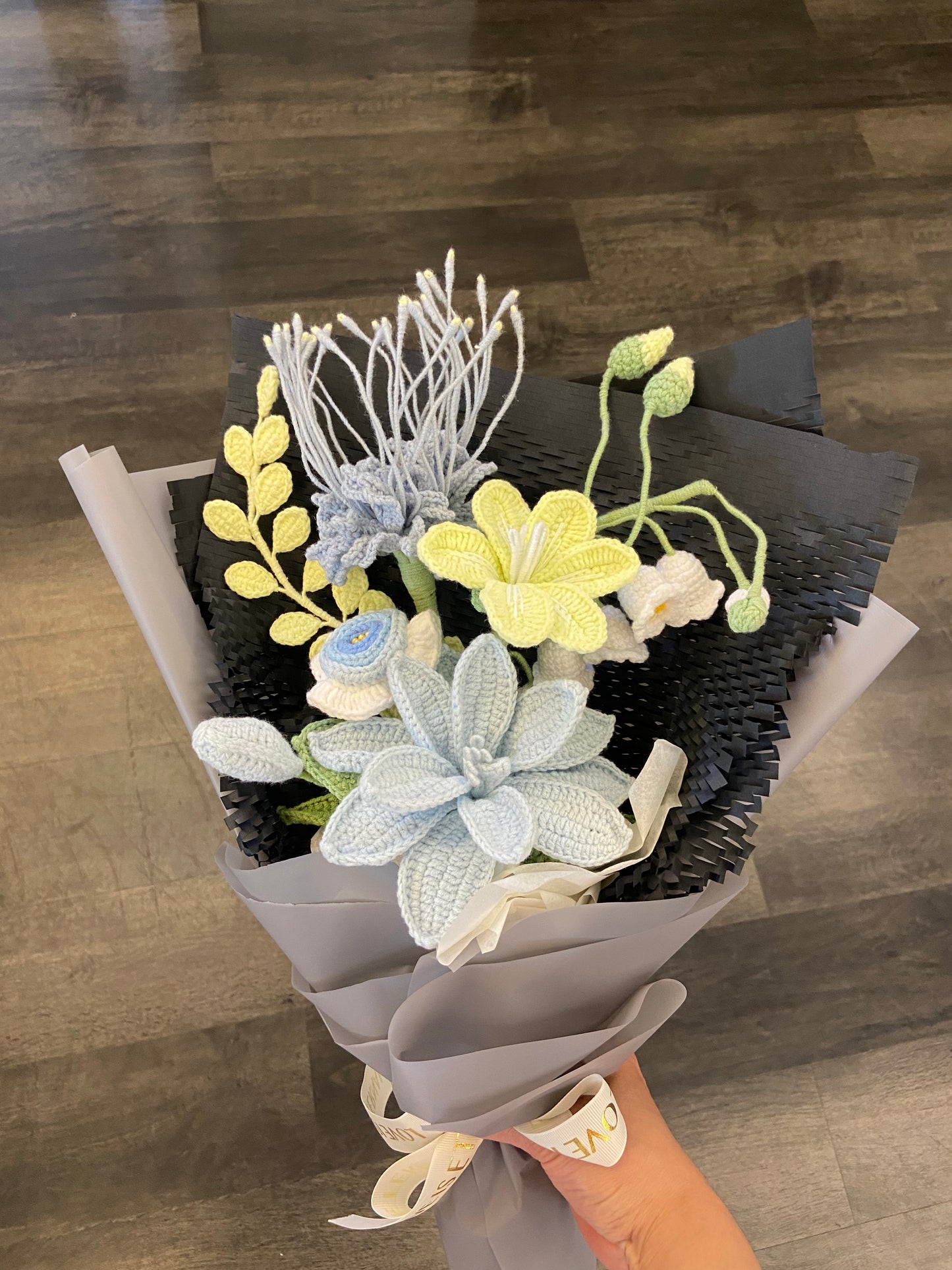 Premade Crochet Bouquet - Spider Lily