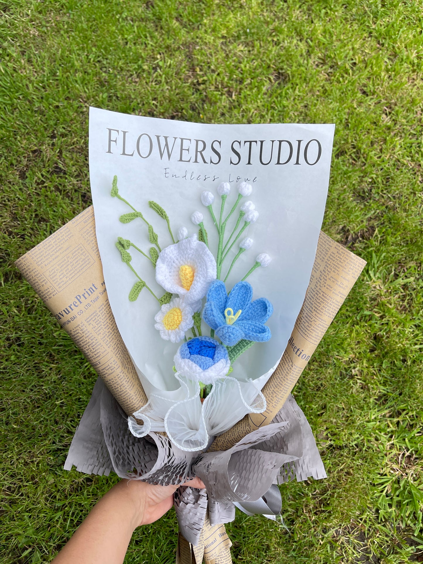 Premade Bouquets of tulips and roses