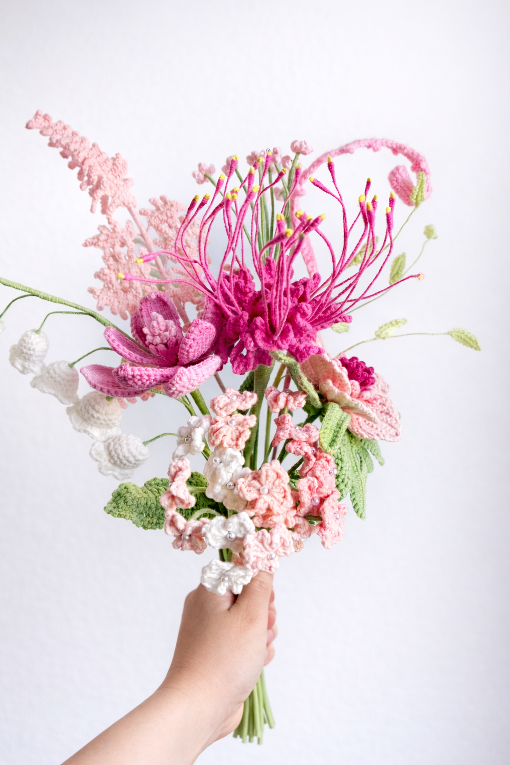 Premade Big Bouquets - Spider Lily | Hydrangea